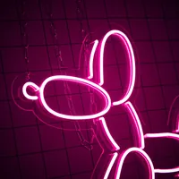 Неоновая вывеска собачка шарик на стену в интерьере — фото 3