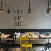 Наклейка с кофейной кружкой для автомобиля — фото 2