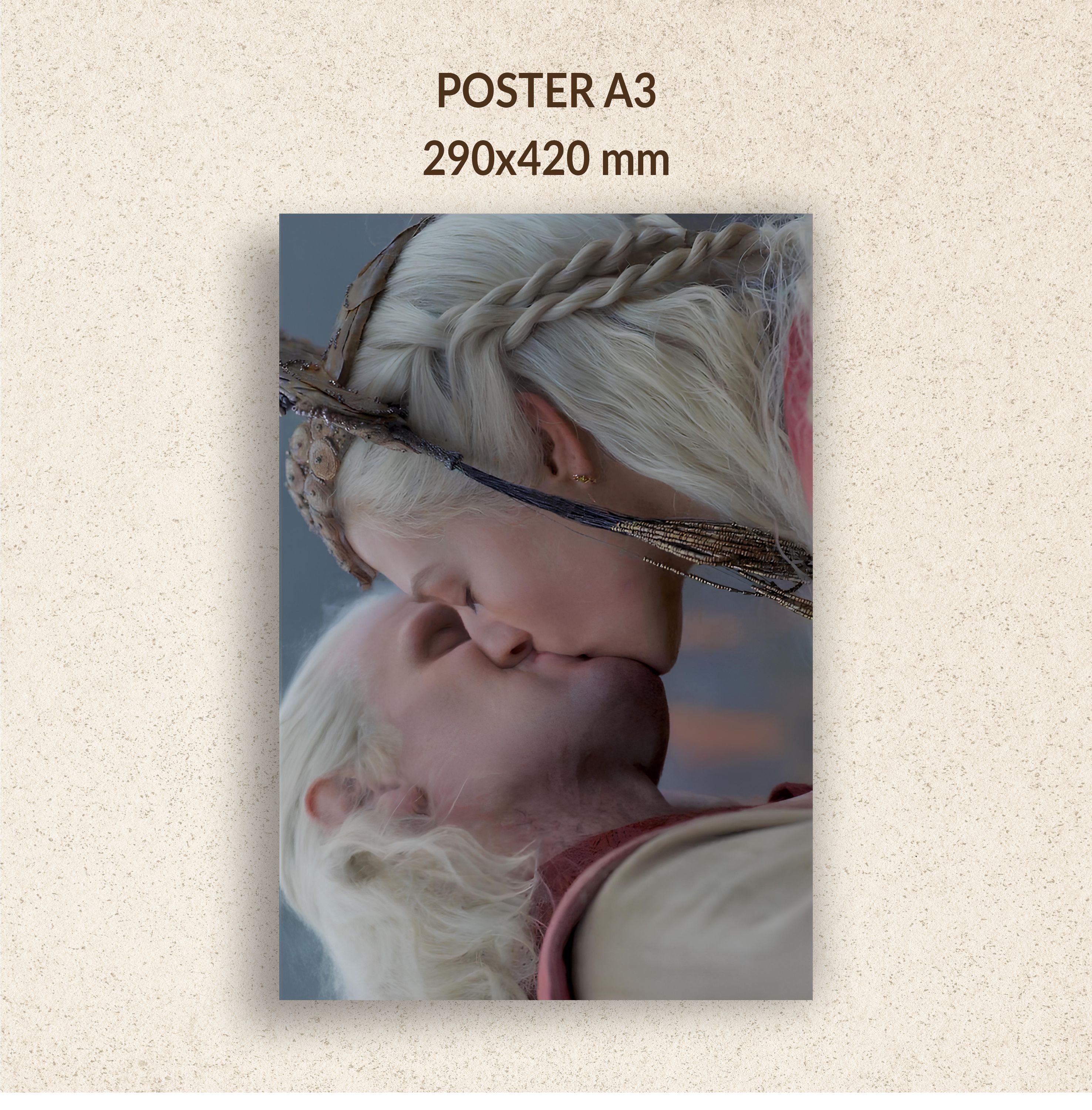 Постер Рейниры Таргариен в бежевом и белом на готическом фоне